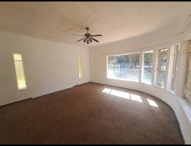 4 BEDROOM HOUSE TO LET IN DUNCANVILLE